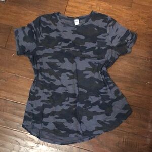 Old navy camo tee